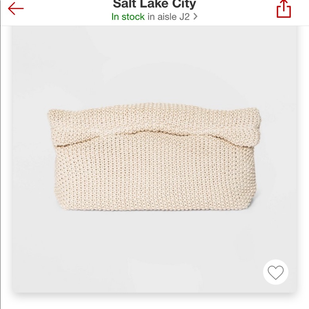 BRAND NEW target straw clutch